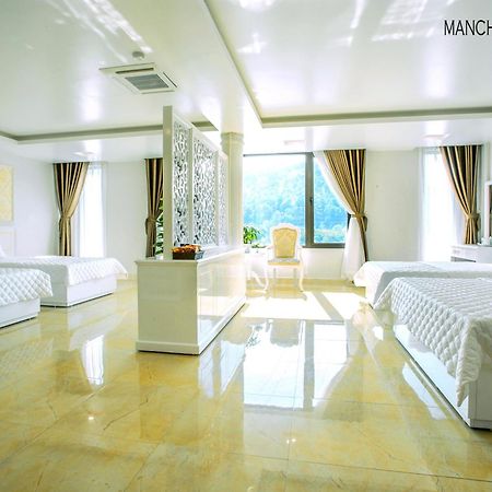 Manchester Hotel Ha Long Exterior foto