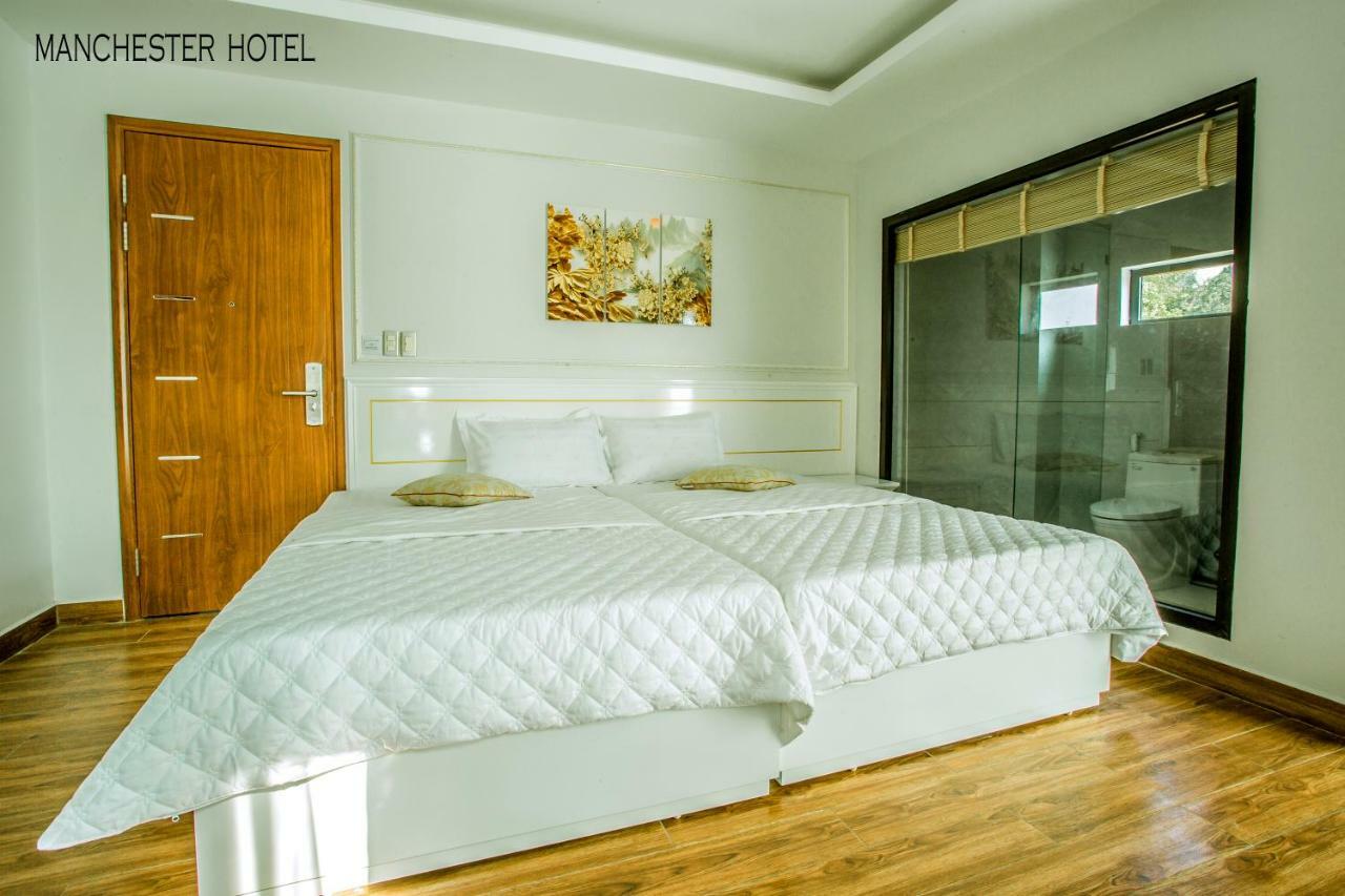 Manchester Hotel Ha Long Exterior foto