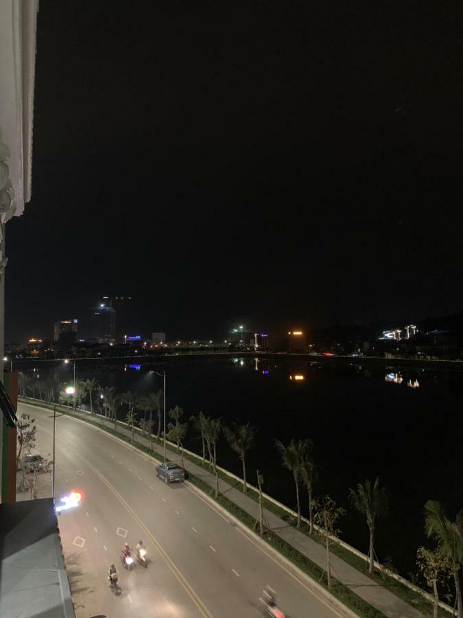 Manchester Hotel Ha Long Exterior foto